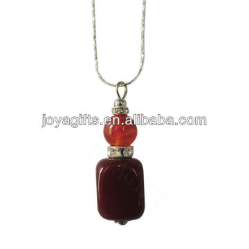 Collier pendentif en agate naturelle avec alliage diamante